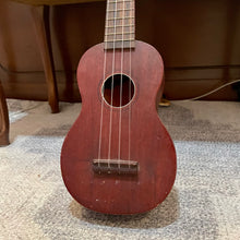 Load image into Gallery viewer, 1960&#39;s Tempo Soprano Ukuele Made in Japan
