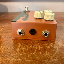 Load image into Gallery viewer, Used Ennio Western Fuzz Pedal
