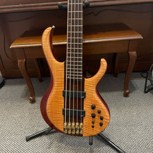 Load image into Gallery viewer, Used Ibanez BTB1905 5 String Bass
