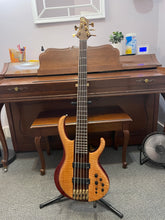 Load image into Gallery viewer, Used Ibanez BTB1905 5 String Bass
