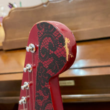 Load image into Gallery viewer, 1960&#39;s Teisco etc. three pup
