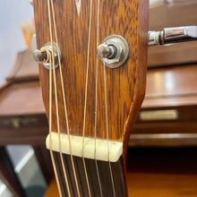Load image into Gallery viewer, Used Alvarez Silver Anniversary 5040 Acoustic

