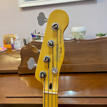Load image into Gallery viewer, Used Squier Classic Vibe 50&#39;s P Bass Butterscotch Blonde
