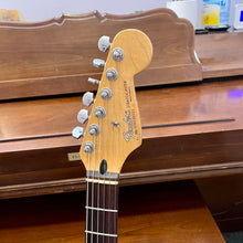 Load image into Gallery viewer, 1999 Fender Standard Strat Wine
