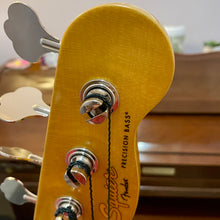 Load image into Gallery viewer, Used Squier Classic Vibe 50&#39;s P Bass Butterscotch Blonde
