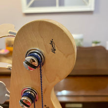 Load image into Gallery viewer, Used Squier Affinity PJ Bass Race Red
