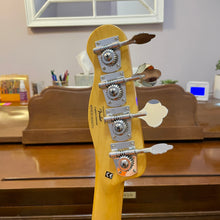 Load image into Gallery viewer, 2013 Squier Vintage Modified Tele Bass Vintage Blonde
