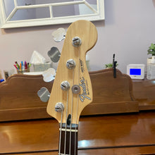 Load image into Gallery viewer, 1997 Fender J-Bass MIM Red
