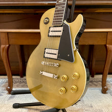 Load image into Gallery viewer, 1970&#39;s Univox Gold Top Les Paul Copy
