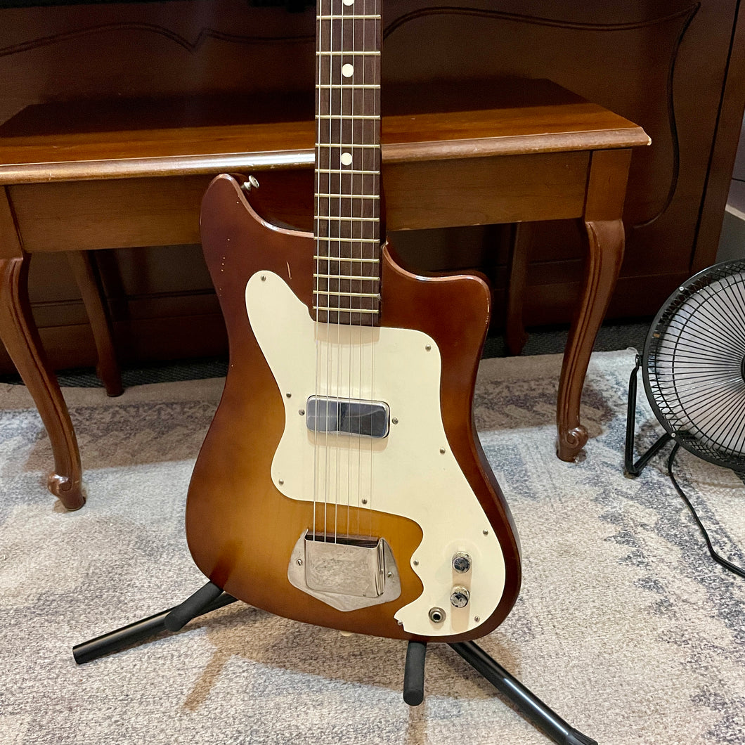 1960's Kay Vanguard K100