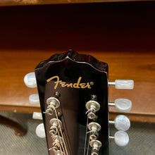 Load image into Gallery viewer, Used Fender FM-300 Mandolin Sunburst
