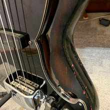 Load image into Gallery viewer, Rare! Ampeg AMUB-1 Fretless Bass
