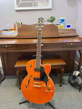 Load image into Gallery viewer, 1988 Yamaha AES-1500 Orange
