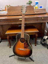 Load image into Gallery viewer, 1933-42 Kalamazoo KG-11
