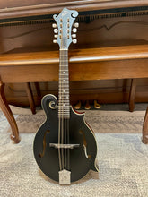Load image into Gallery viewer, Like New! The Loar LM-490-BK F-Style Mandolin
