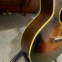 Load image into Gallery viewer, 1952 Gibson LG-2 3/4 Sunburst
