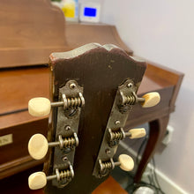 Load image into Gallery viewer, 1952 Gibson LG-2 3/4 Sunburst
