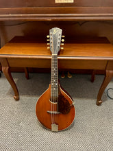 Load image into Gallery viewer, 1916 Gibson A-1 Mandolin Natural
