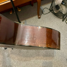 Load image into Gallery viewer, 1933 Epiphone Olympic Archtop
