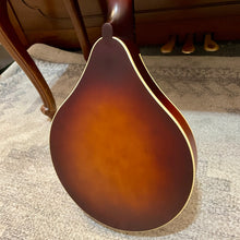 Load image into Gallery viewer, Used The Loar 110-BRB A-Style Mandolin
