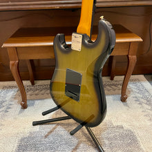 Load image into Gallery viewer, Burns Marquee Club Series
