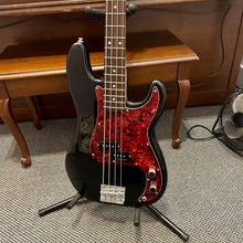 Load image into Gallery viewer, 2008 Fender P Bass w/ Jazz Neck &amp; Mods Black
