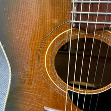 Load image into Gallery viewer, 1968 Grammer G58-M Green Burst
