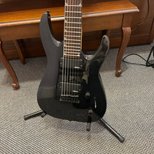 Load image into Gallery viewer, Used Jackson JS22-7 Dinky 7 String Black

