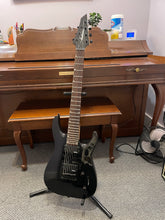Load image into Gallery viewer, Used Jackson JS22-7 Dinky 7 String Black
