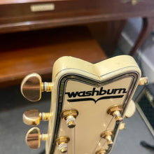 Load image into Gallery viewer, 1981 Washburn Eagle White
