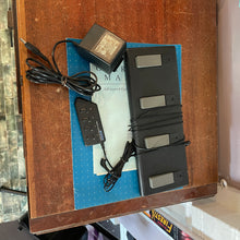 Load image into Gallery viewer, Used Zoom 9002 Multi-FX
