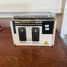 Load image into Gallery viewer, Used Behringer Dual A/B Footswitch
