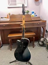 Load image into Gallery viewer, 1965 Silvertone 1444 U1 Bass Black
