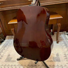 Load image into Gallery viewer, 1982 Guild D2-12 - Tobacco Burst
