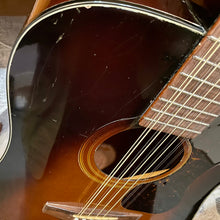 Load image into Gallery viewer, 1982 Guild D2-12 - Tobacco Burst
