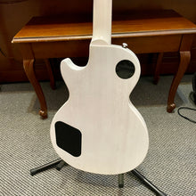 Load image into Gallery viewer, 2020 Gibson Les Paul Special Tribute White
