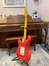 Load image into Gallery viewer, 2024 Fender American Vintage II &#39;61 Strat - Fiesta Red
