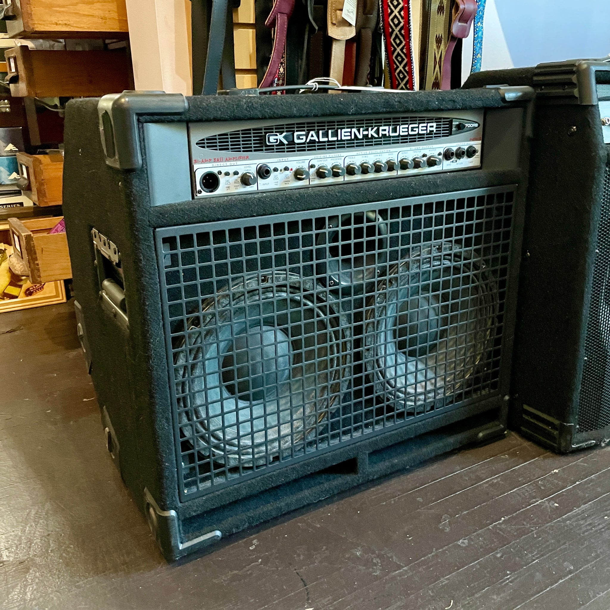 Gallien-Krueger GK 700RB 210 Bass Amp – Fanny's House of Music