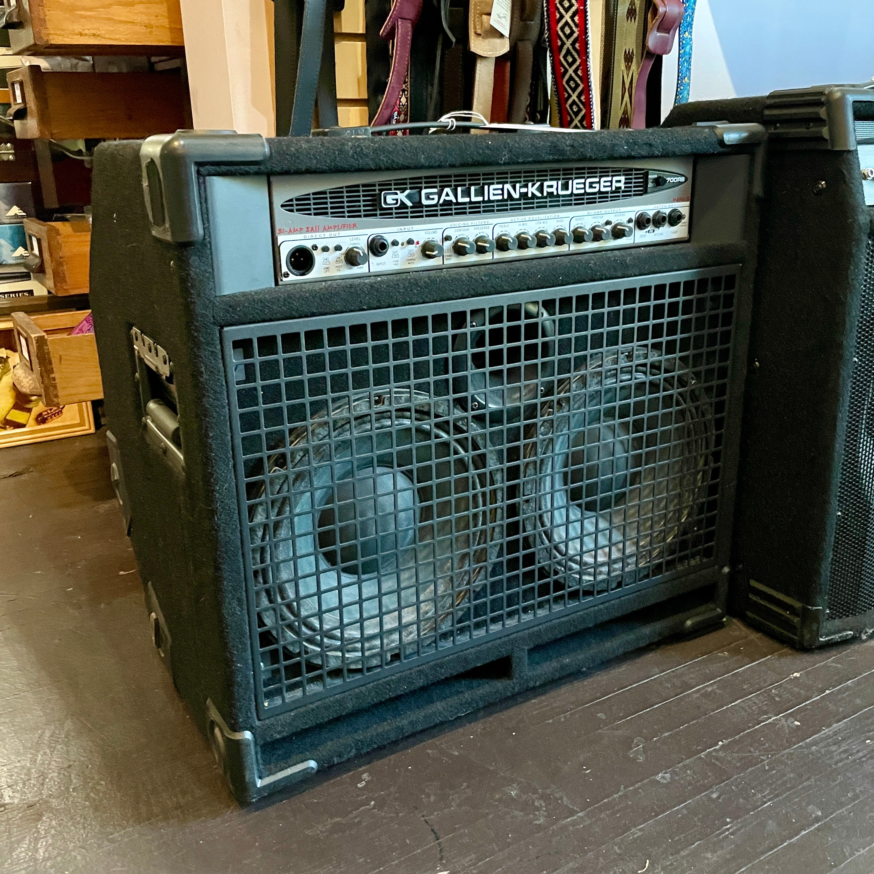 Gallien-Krueger GK 700RB 210 Bass Amp – Fanny's House of Music