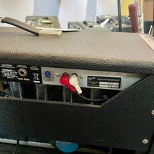 Load image into Gallery viewer, 1990 Fender Custom Vibrolux Reverb
