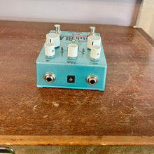 Load image into Gallery viewer, Like New! Electronics Audio Exp. Eldritch BLAST Pedal
