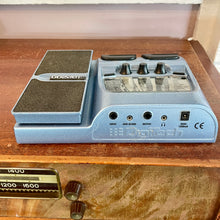 Load image into Gallery viewer, Used BP200 Bass MultiFX Pedal
