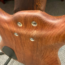 Load image into Gallery viewer, 1998 Warwick Corvette Standard 5

