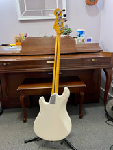 Load image into Gallery viewer, 2014 Fender Modern Player Dimension Bass  White
