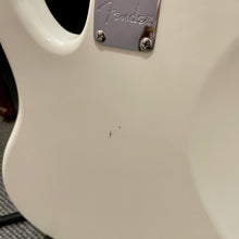 Load image into Gallery viewer, 2014 Fender Modern Player Dimension Bass  White
