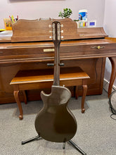 Load image into Gallery viewer, 1959 Gibson Melody Maker 3/4
