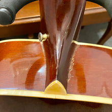 Load image into Gallery viewer, 1960's Harmony Sovereign H1270 12 string
