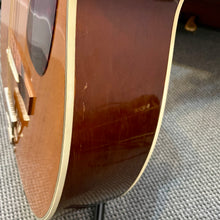 Load image into Gallery viewer, 1960's Harmony Sovereign H1270 12 string
