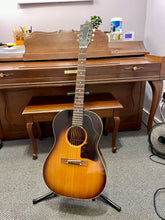 Load image into Gallery viewer, 1961 Gibson LG-1
