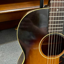 Load image into Gallery viewer, 1961 Gibson LG-1

